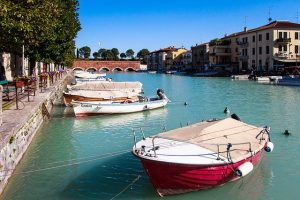 Peschiera del Garda port promenade